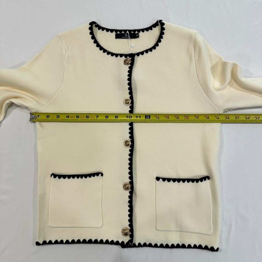 LILLUSORY Scalloped Trim Knit Cardigan Women M Cream Gold Button Core/Old Money - Picture 6 of 7
